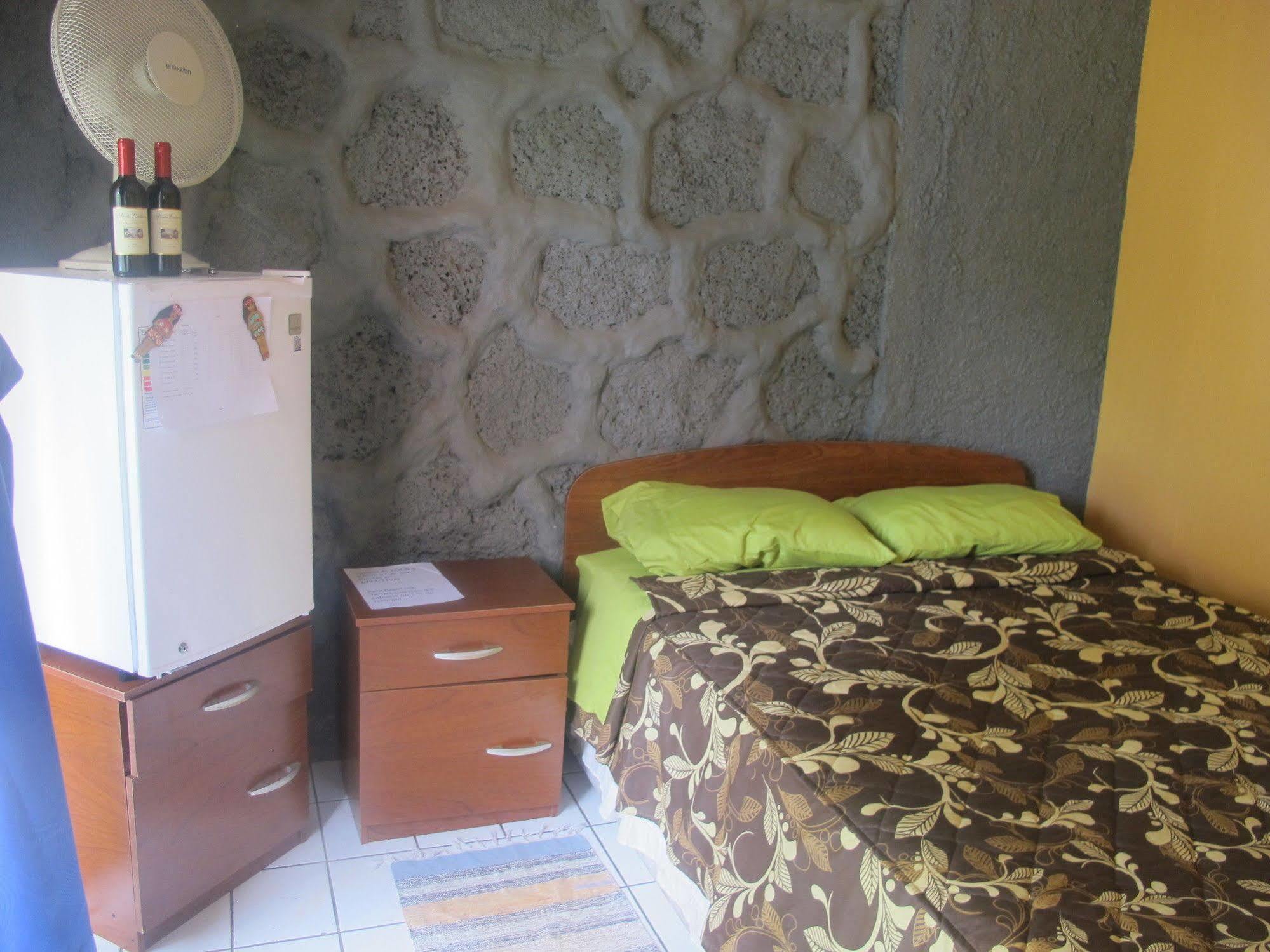 Cabañas Anakena Hotel Hanga Roa Bagian luar foto